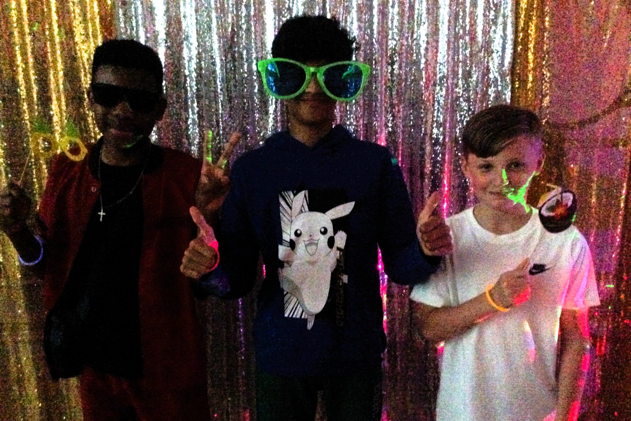 Party_Y8_07