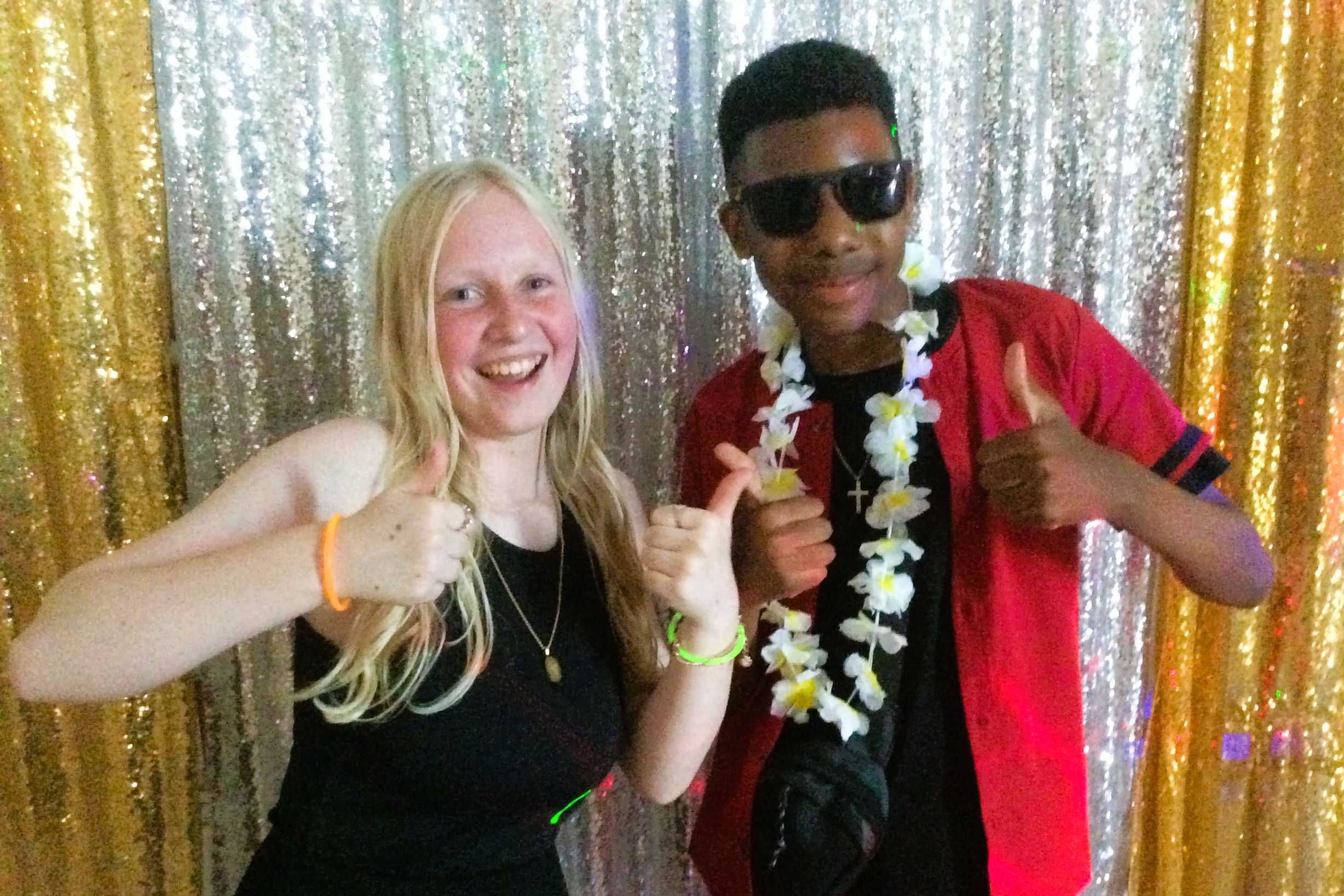 Party_Y8_18